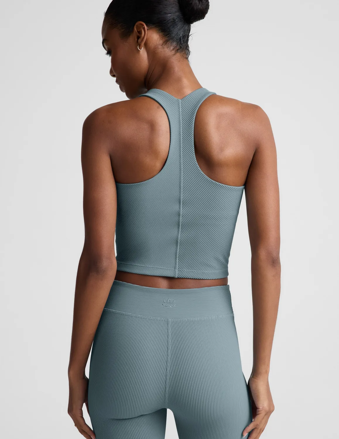 Beyond Yoga Impulse Ribbed High Neck Tank croptop Shaken Blue hög hals