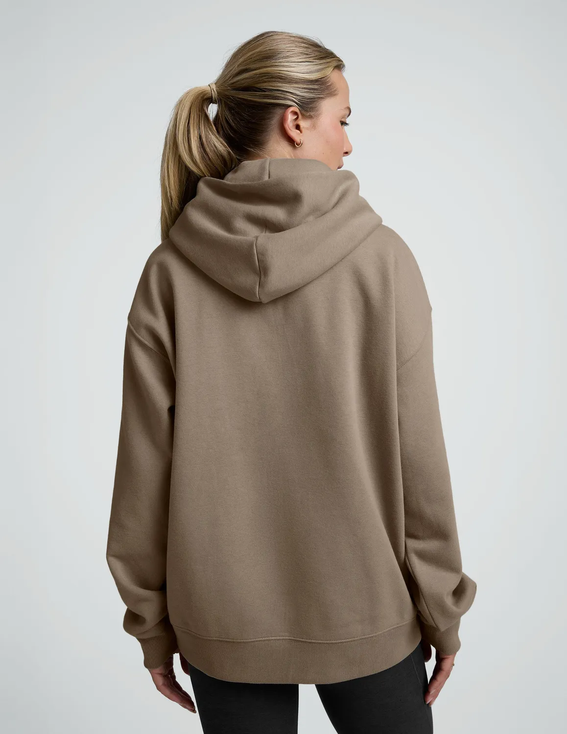 Beyond Yoga LuxeFleece Classic hoodie mushroom varm