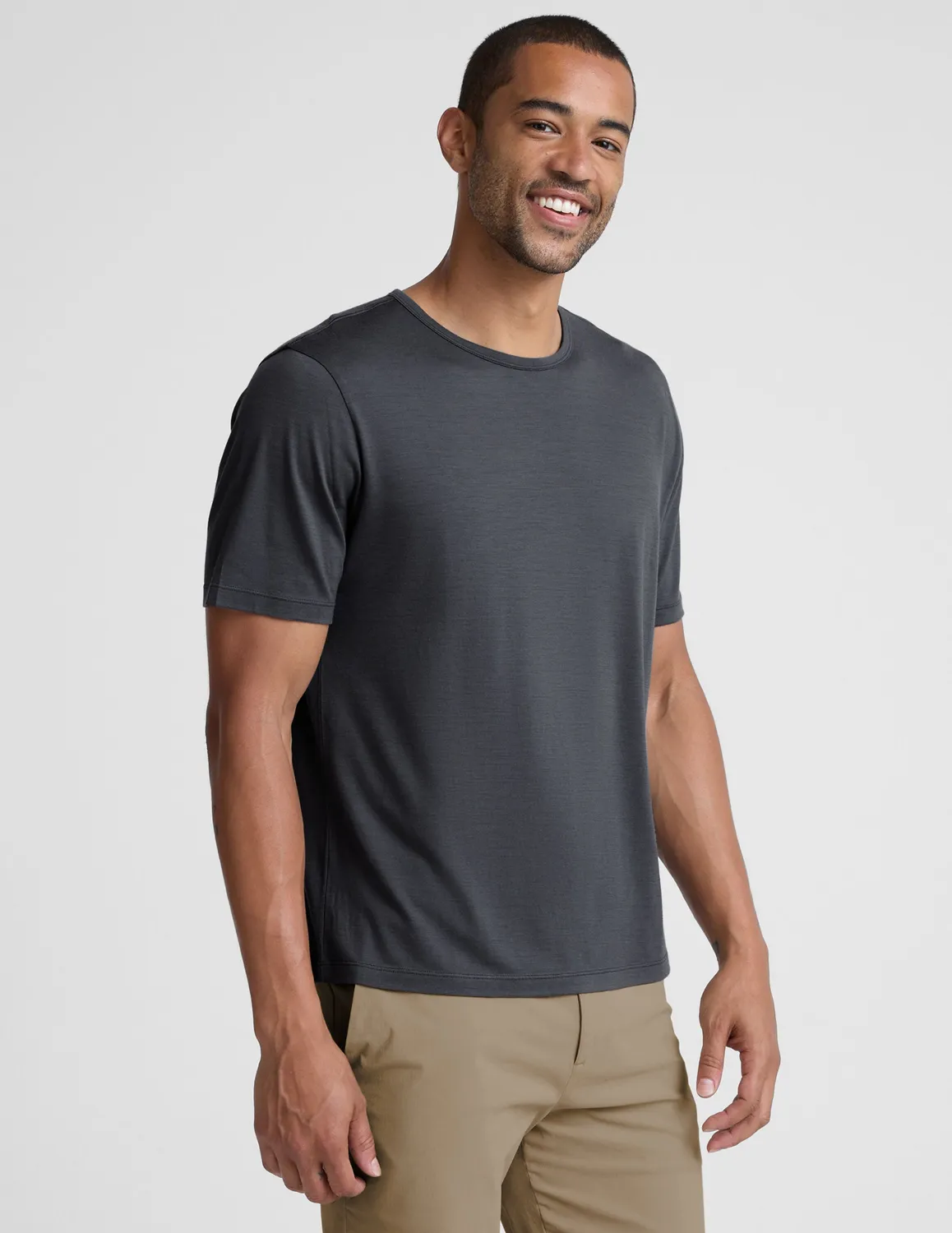 Beyond Yoga Merino Wool Crew t-shirt Obsidian Slate andas