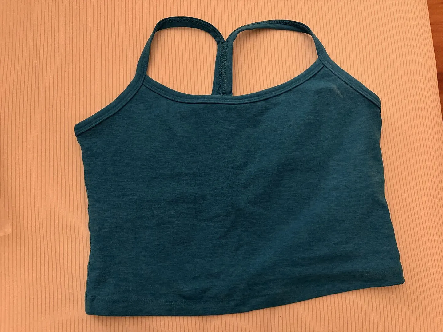 Beyond Yoga Spacedye Slim Racerback Cropped Tank linne Berry Red Heather