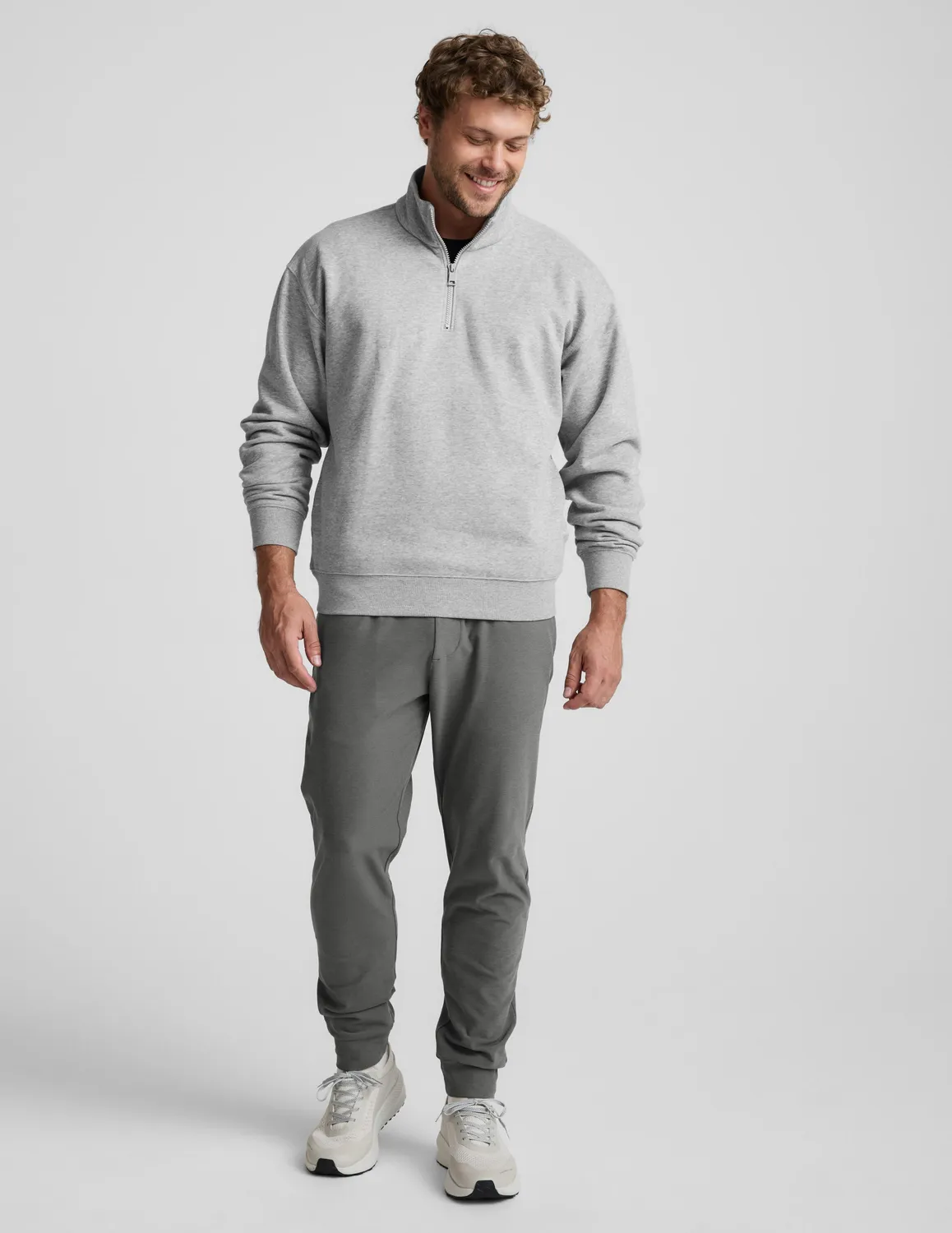 Beyond Yoga LuxeFleece Half Zip sweatshirt Light Heather Gray