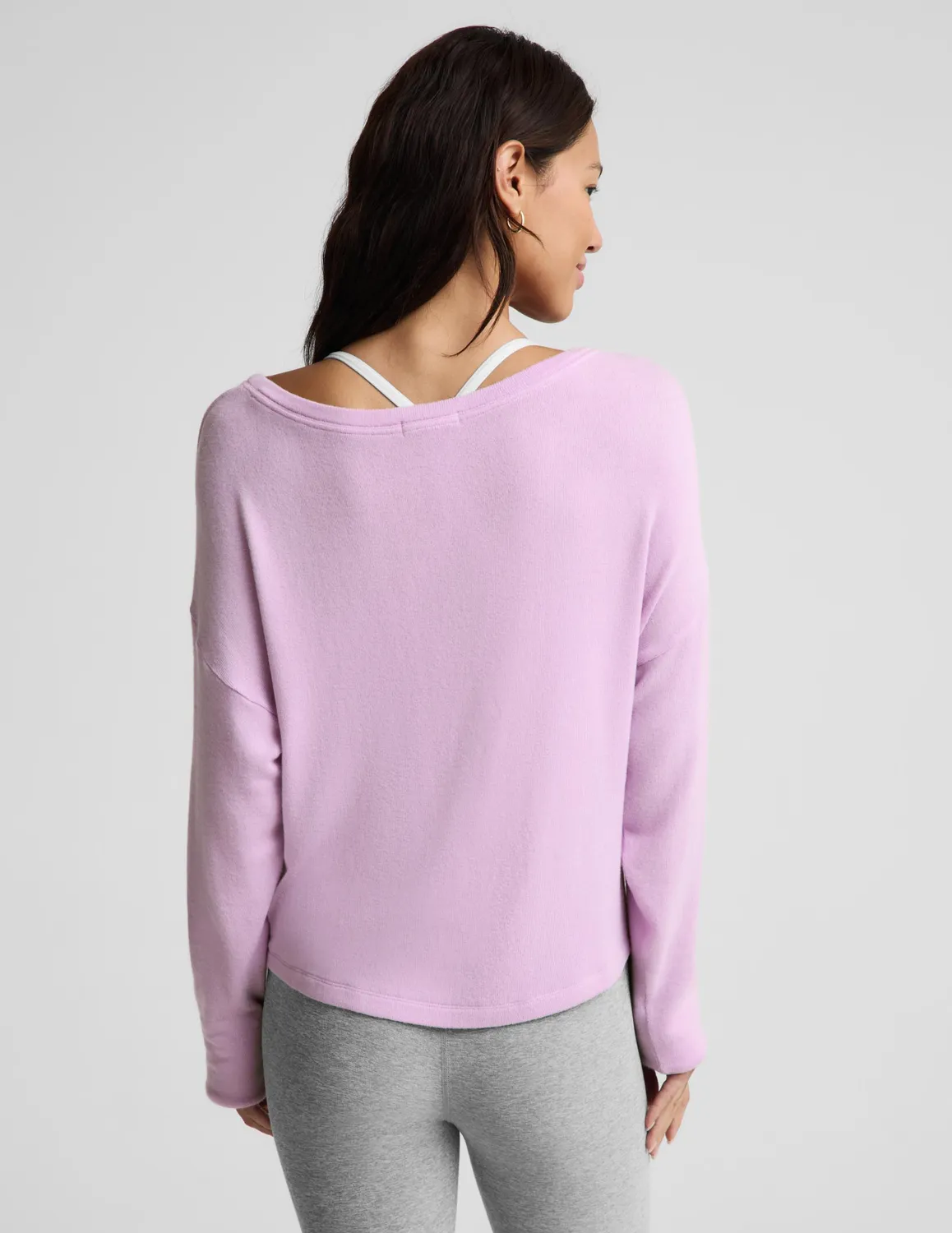 Beyond Yoga LuxeLayer Pullover tröja Lavender Cream lös passform