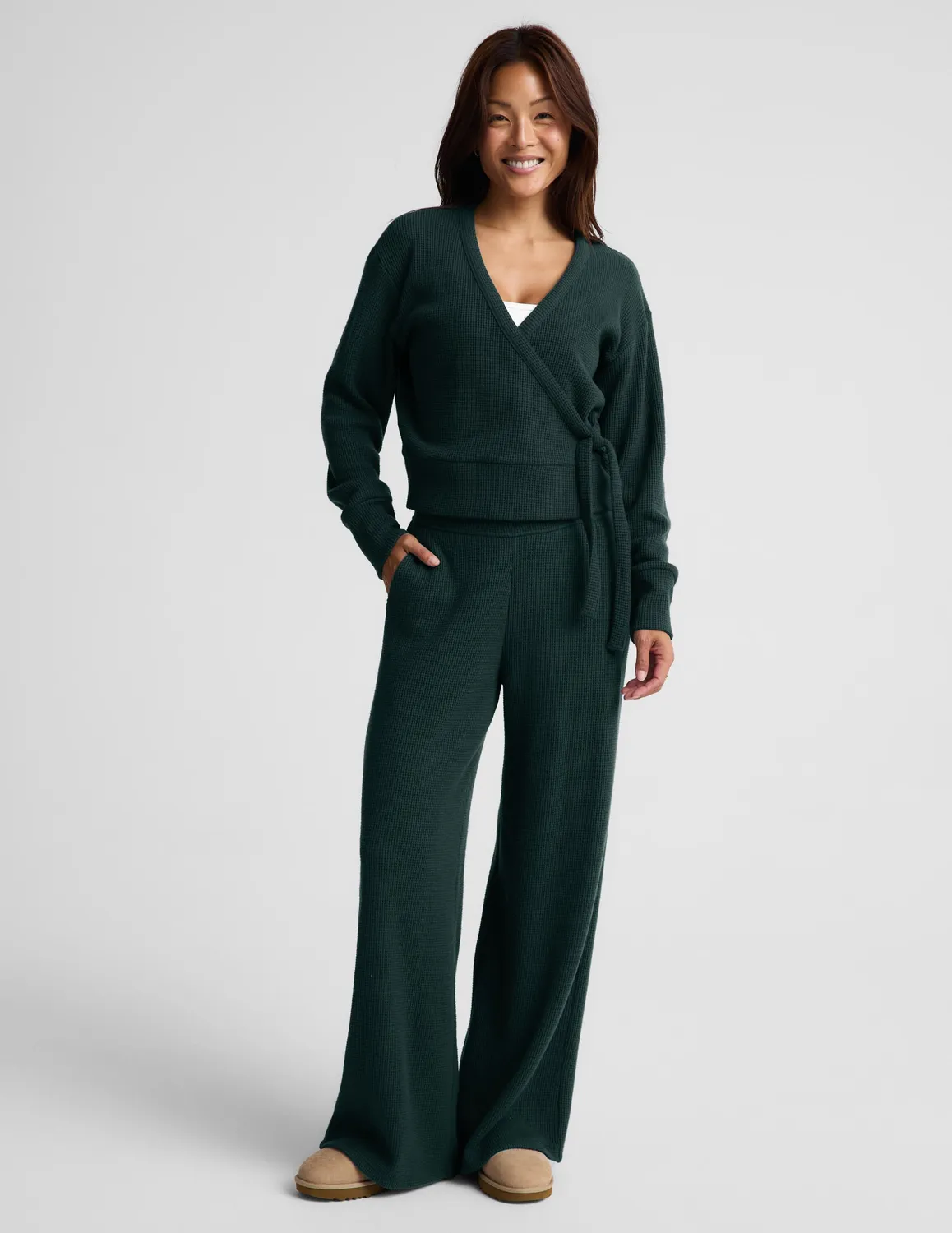 Beyond Yoga Rest Day Waffle omlottpullover grön våffelstickad