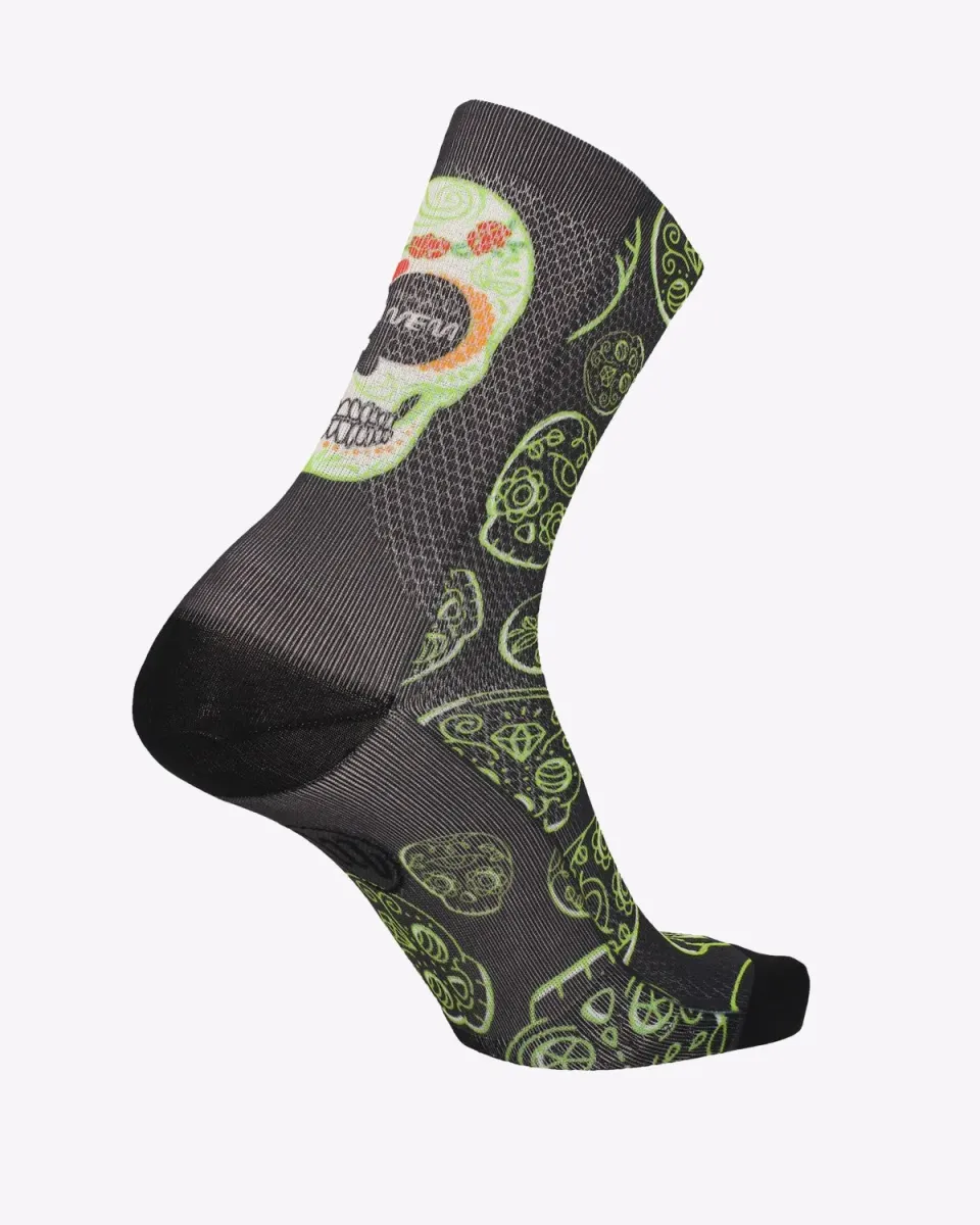 MB Wear Fun Black Skull cykelstrumpor svart 30g