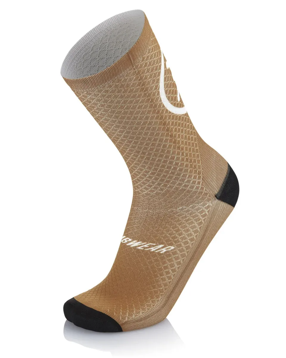 MB Wear Fun Smile Evo Marrone strumpor brun 1 par luftiga