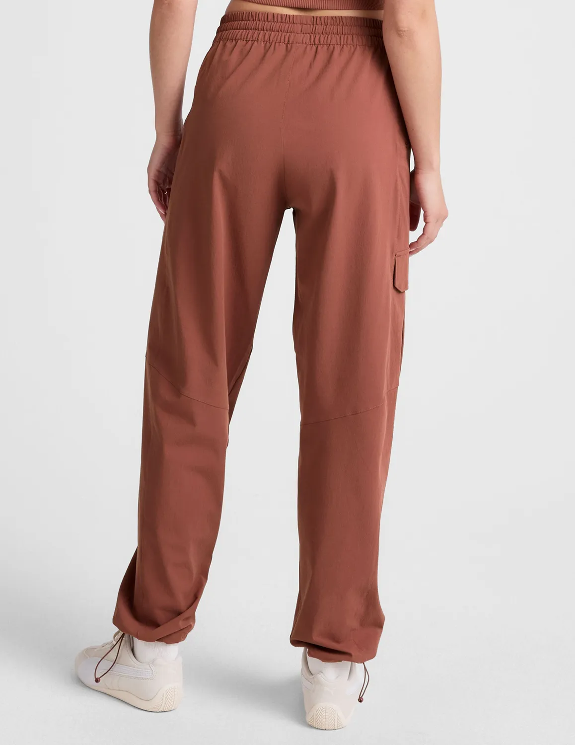 Beyond Yoga Peak Pant byxor opulent auburn cargoficka