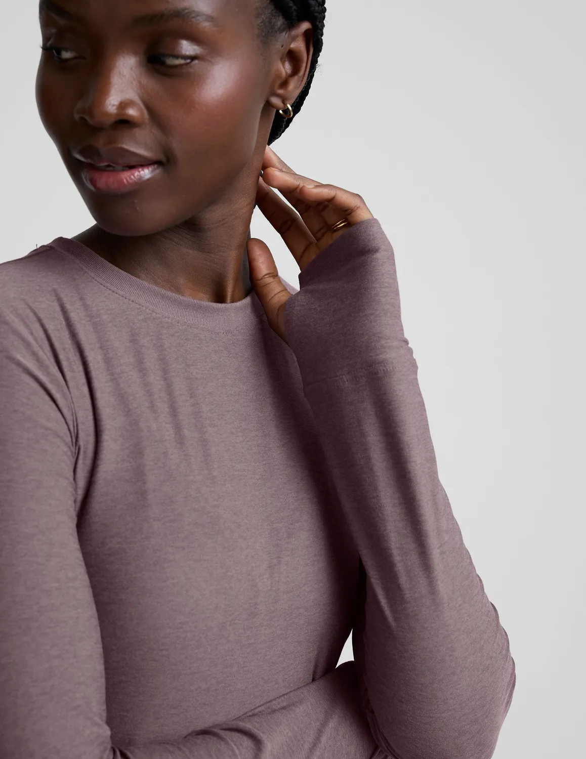 Beyond Yoga Featherweight Select Long Sleeve Crew tröja Violet lätt