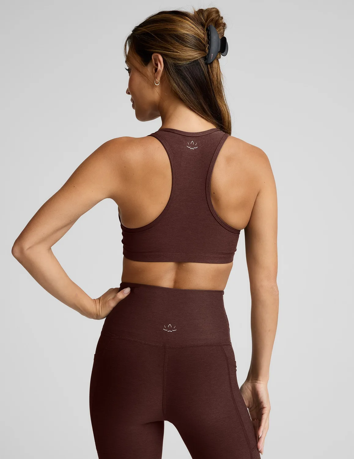 Beyond Yoga Spacedye Lift Your Spirits sportbh Iced Mocha Heather mellanstöd