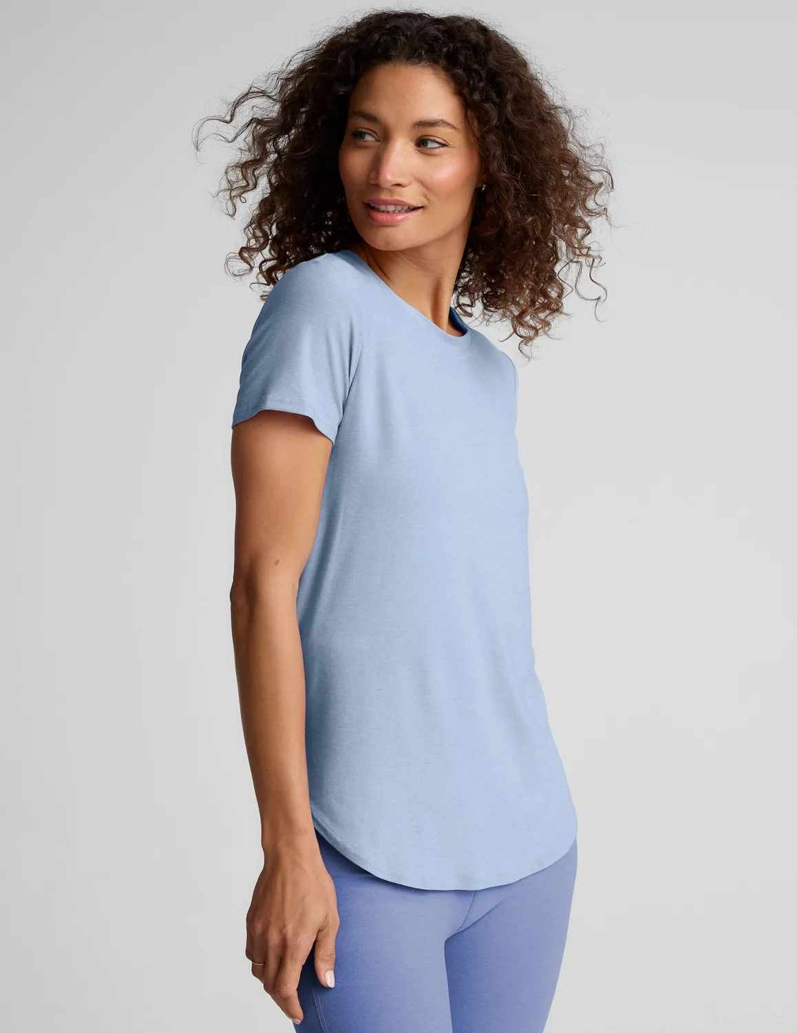 Beyond Yoga Featherweight On The Down Low Tee t-shirt Blue Zen Heather relaxed