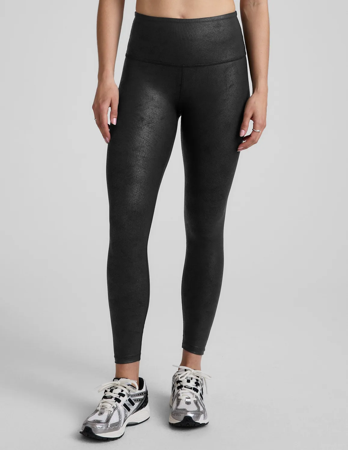 Beyond Yoga Leatherette Midi leggings Black Foil high waist