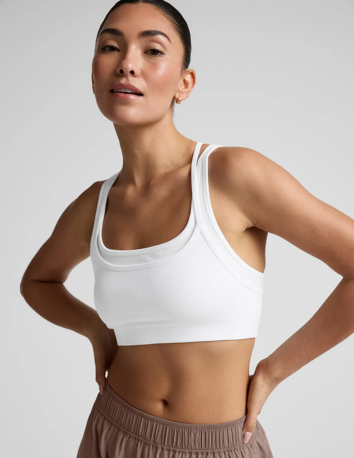 Beyond Yoga Seamless Moves Layered Bra sportbh Vit sömlös