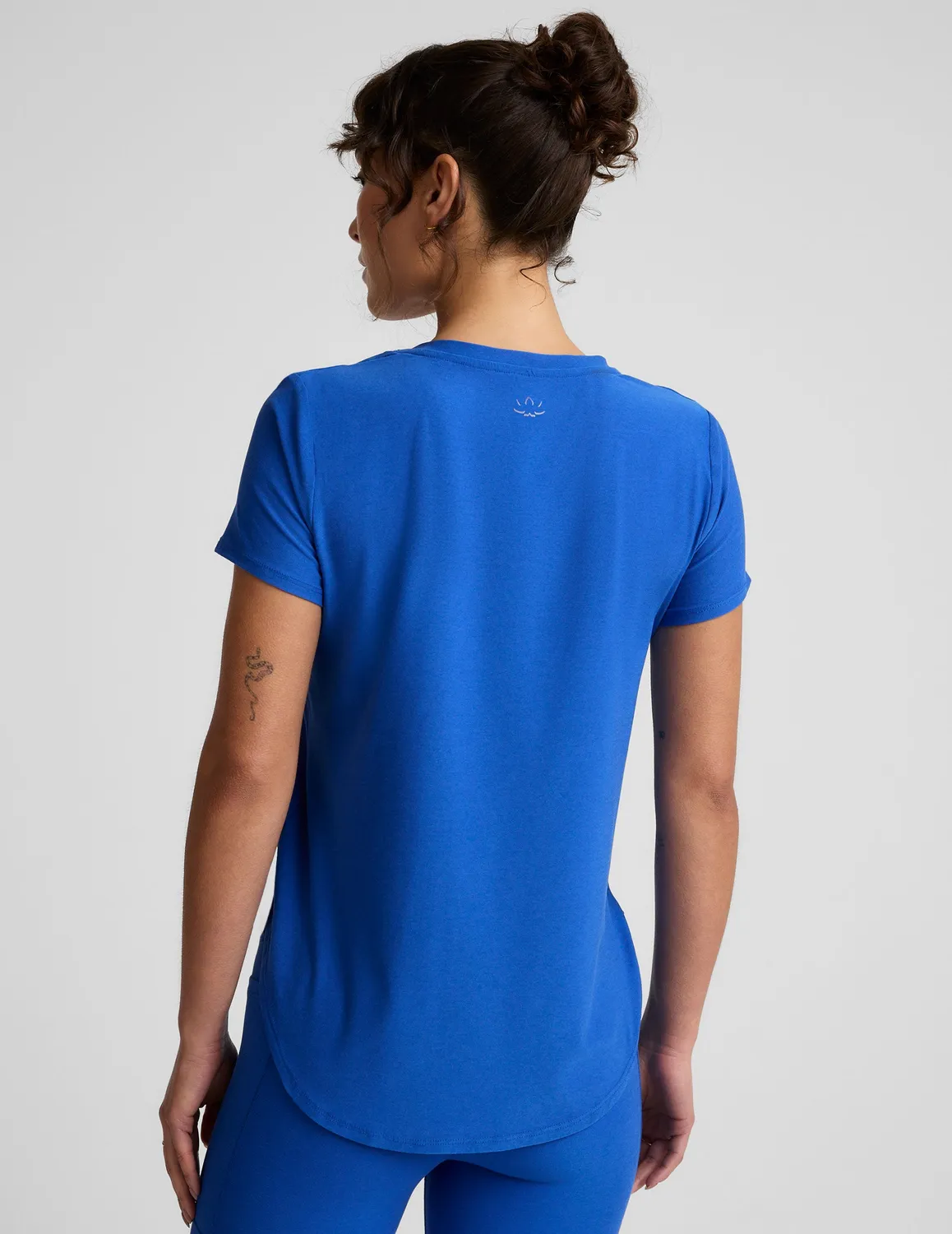 Beyond Yoga Featherweight On The Down Low T-shirt Court Blue avslappnad