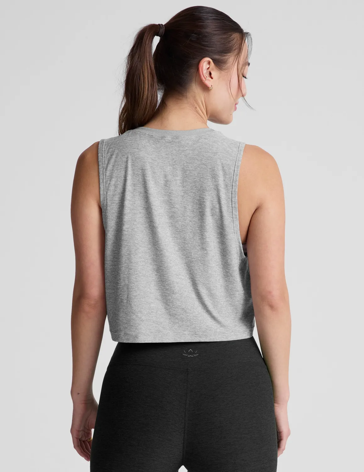 Beyond Yoga Featherweight Minimal Cropped Tank linne Silver Mist
