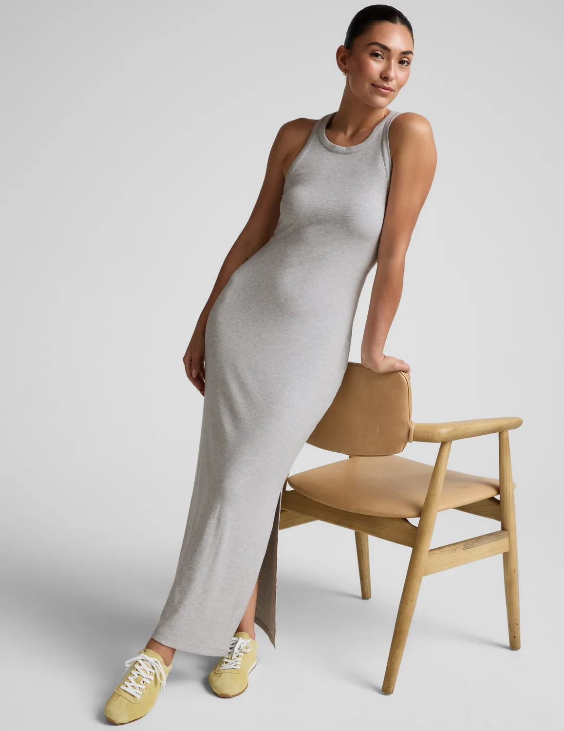 Beyond Yoga Ribbed High Neck Maxi Dress maxiklänning heather gray ribbad