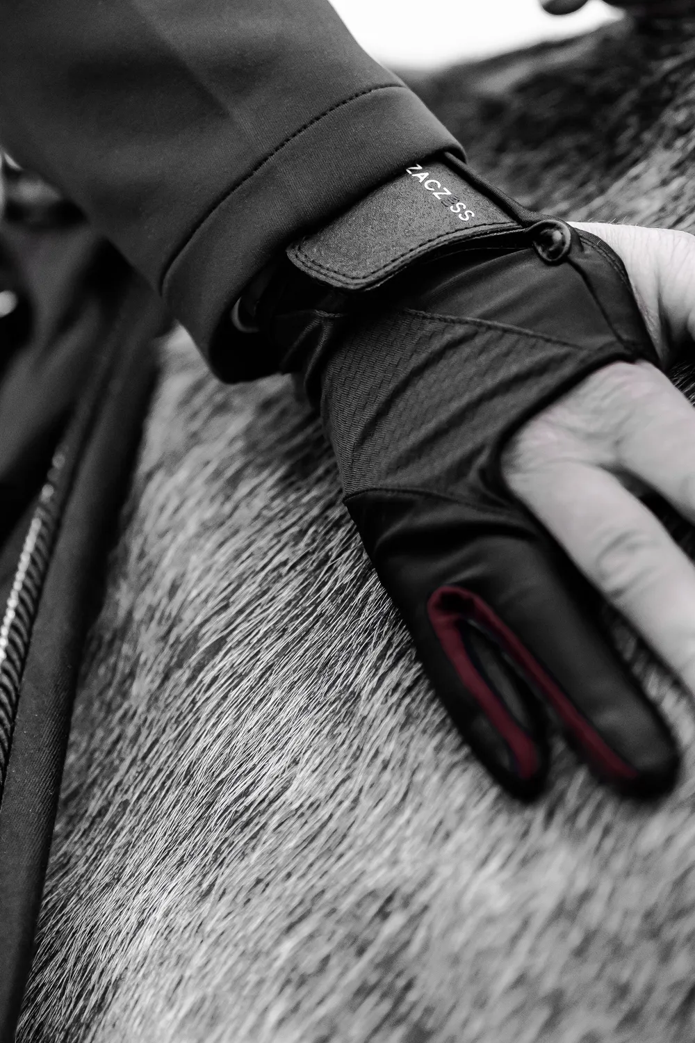 ZacZess Duo Glove ridhandske svart tvåfingers med grepp