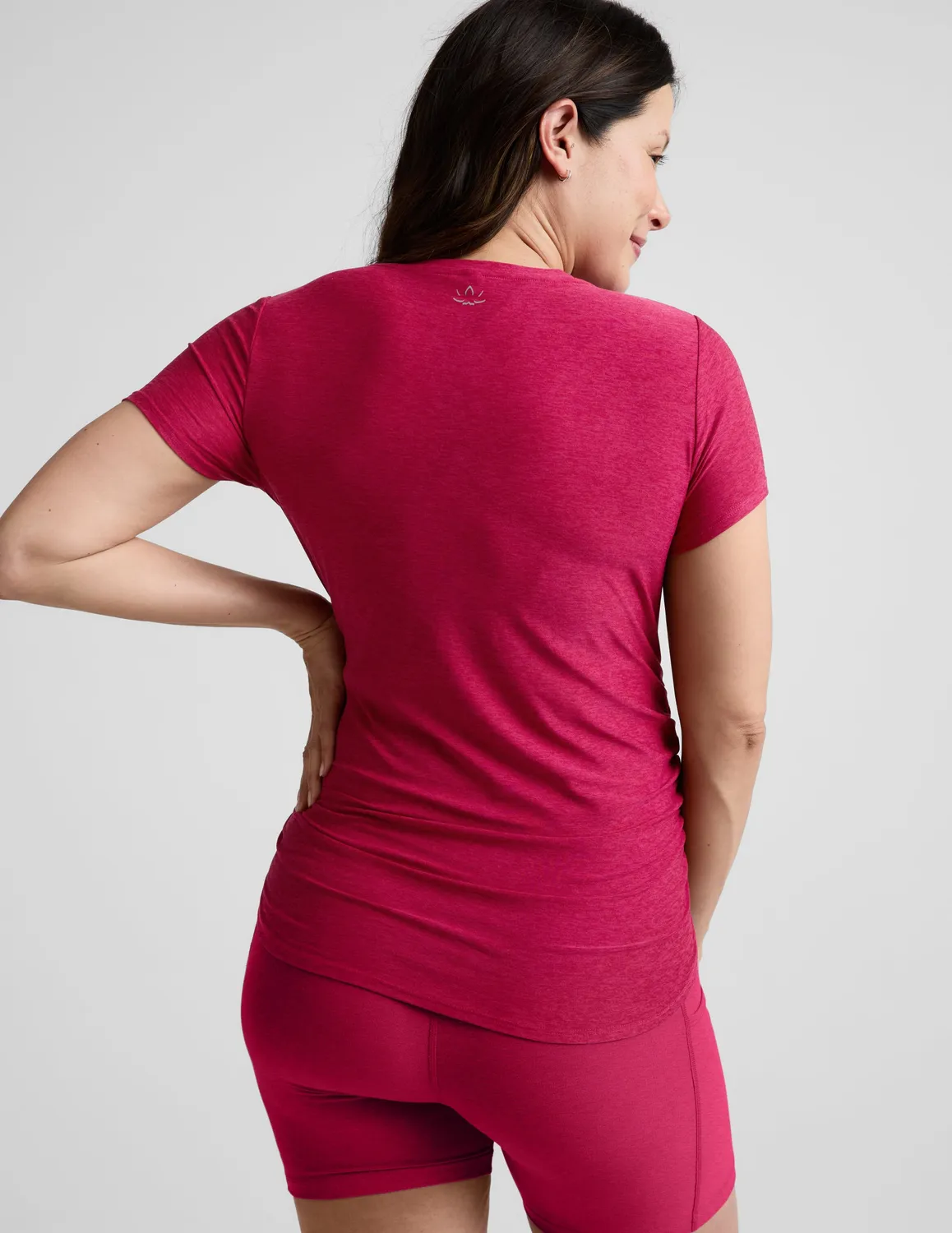 Beyond Yoga Featherweight One & Only Maternity Tee t-shirt Berry Red Heather