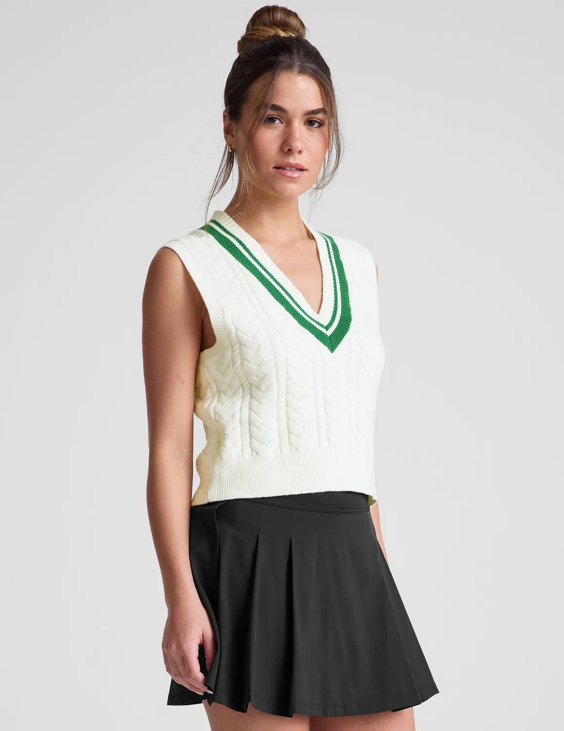 Beyond Yoga The Cable Knit Vest Cream stickad väst