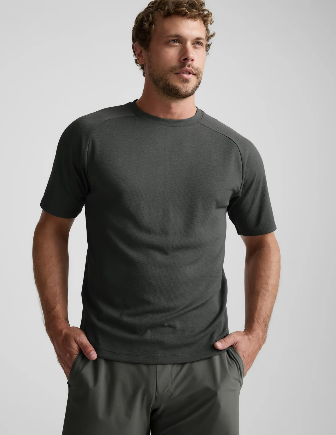 Beyond Yoga All In Active Men's Tee t-shirt Slate Green slim fit