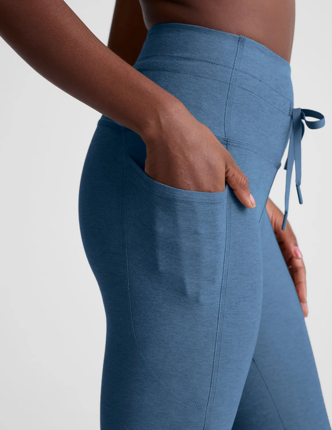Beyond Yoga Spacedye Go Pocket Midi tights denimblå fickor