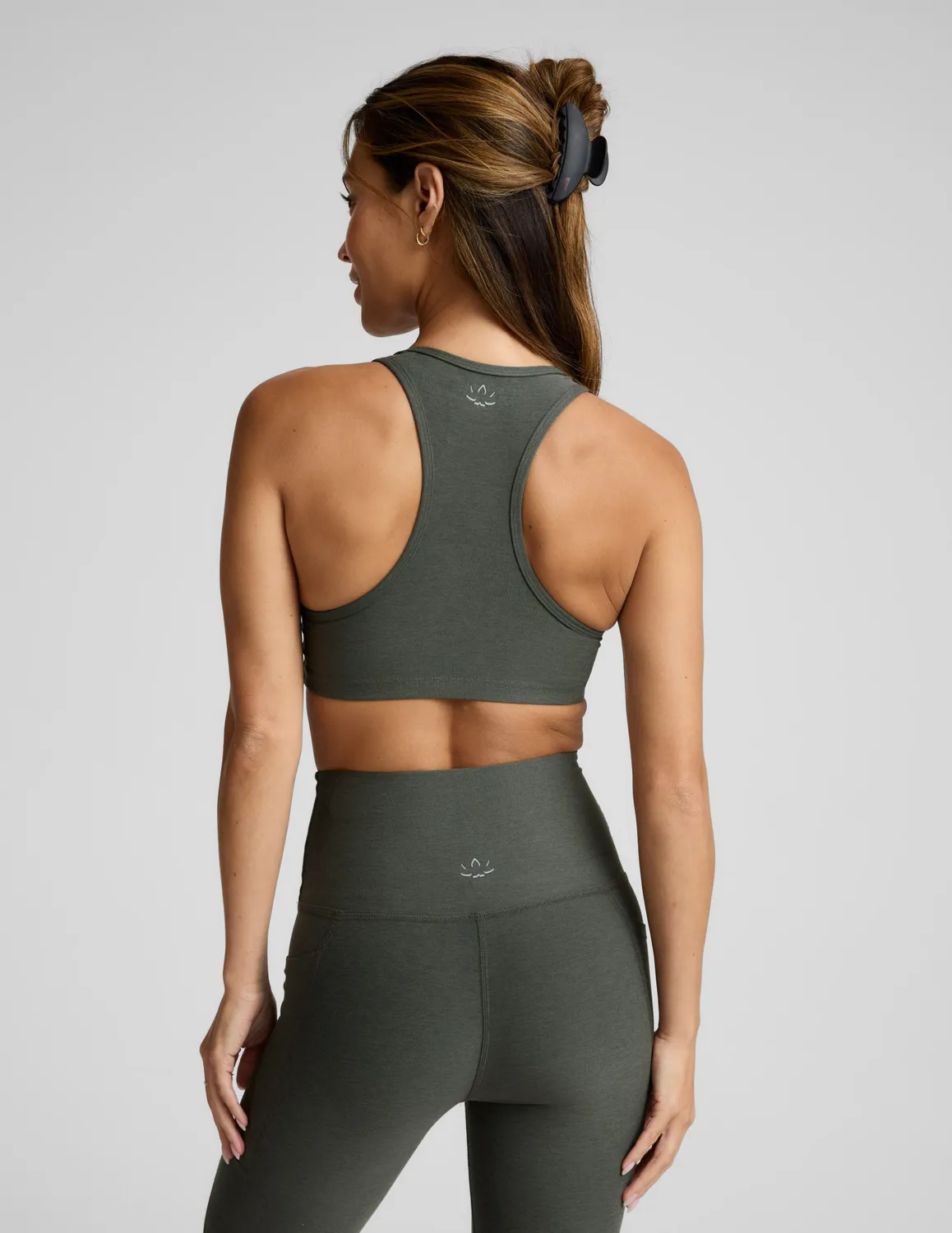 Beyond Yoga Spacedye Lift Your Spirits sportbh Dusty Forest Heather mellanstöd