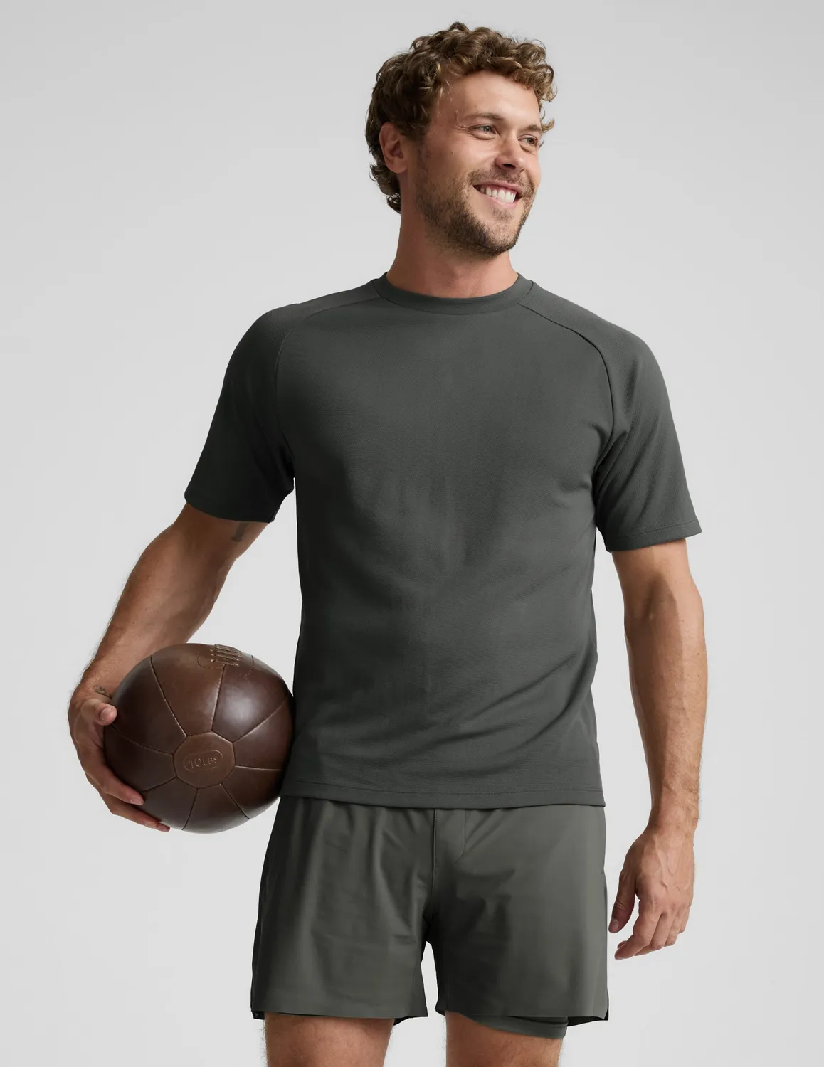 Beyond Yoga All In Active Men's Tee t-shirt Slate Green slim fit