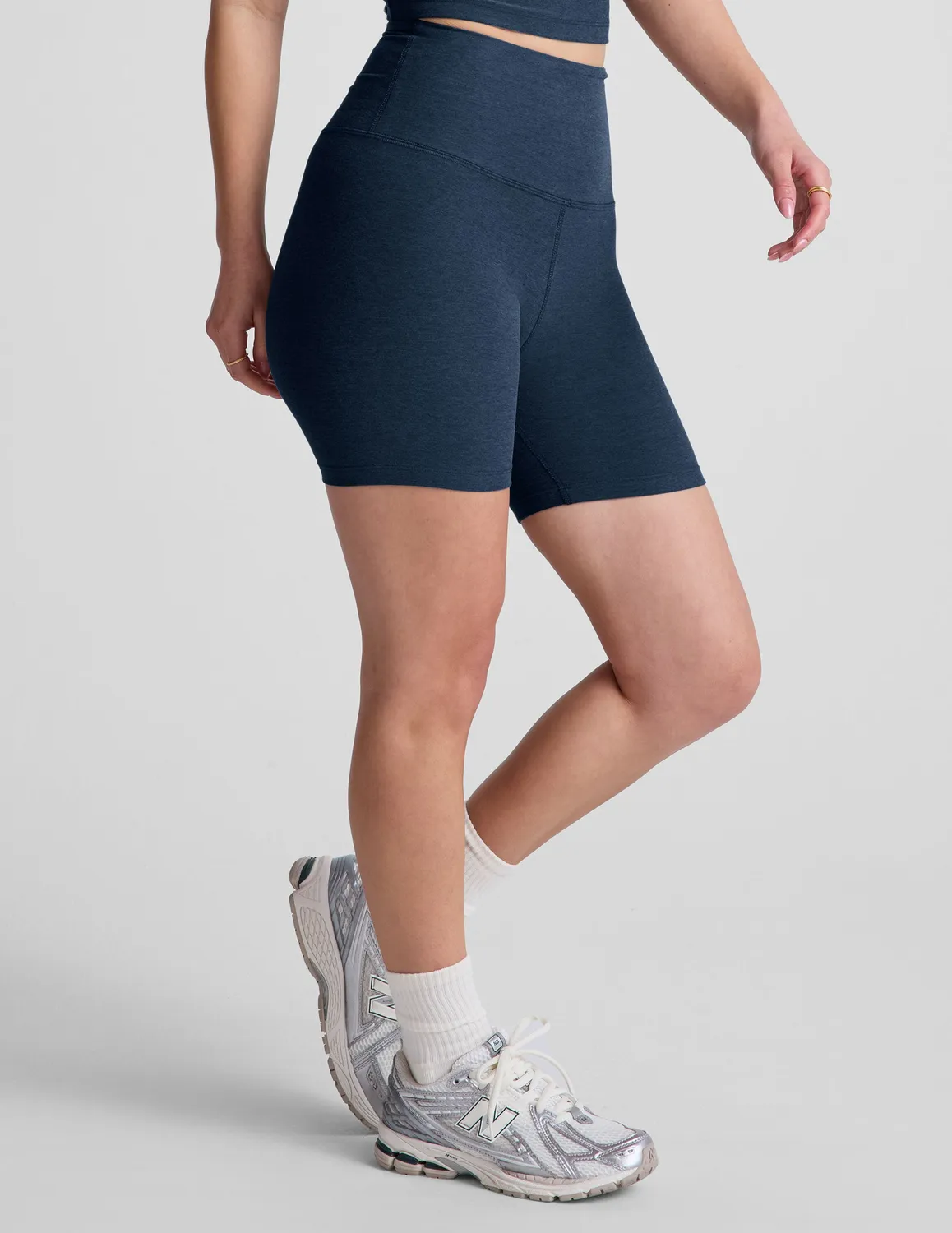 Beyond Yoga Spacedye Keep Pace 5 shorts Nocturnal Navy