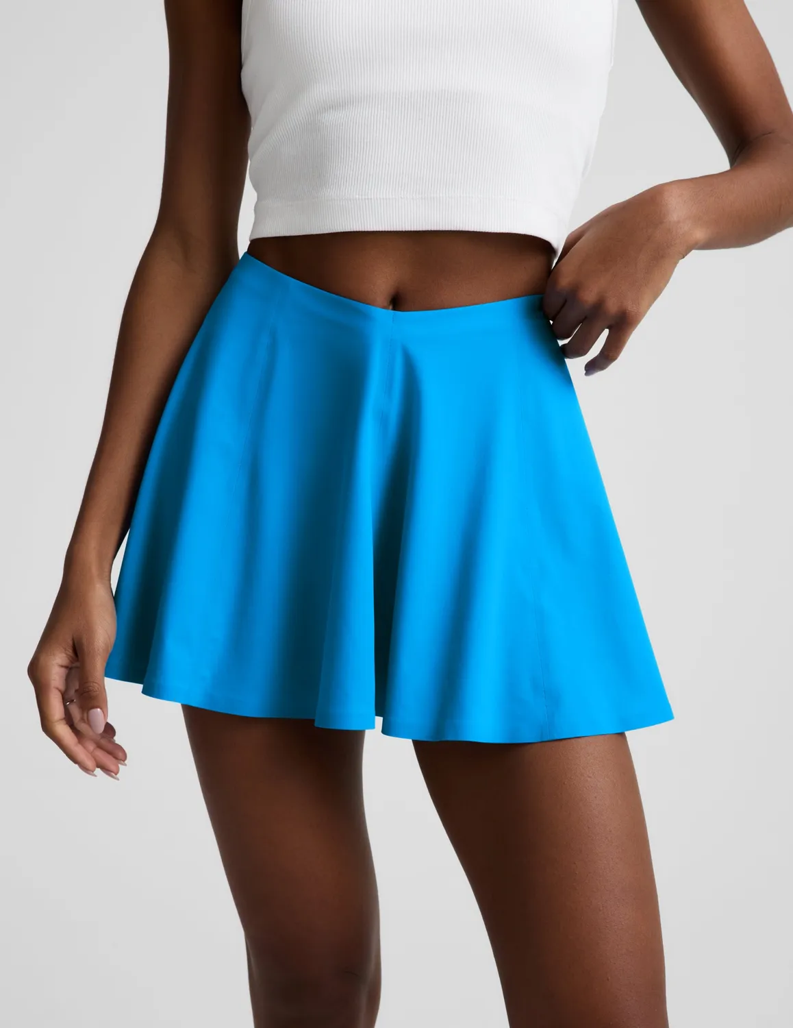 Beyond Yoga You're A Force tenniskjol Malibu Lagoon med shorts