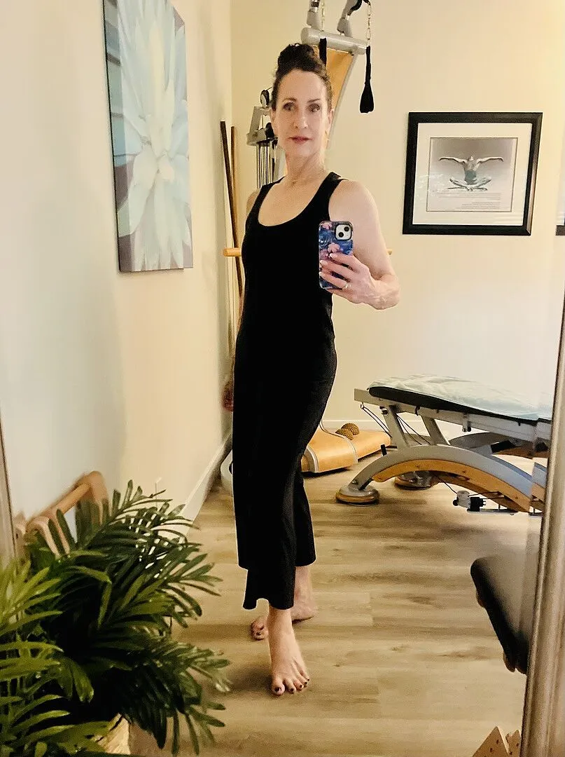 Beyond Yoga Featherweight Hang Loose Jumpsuit Silver Mist lös