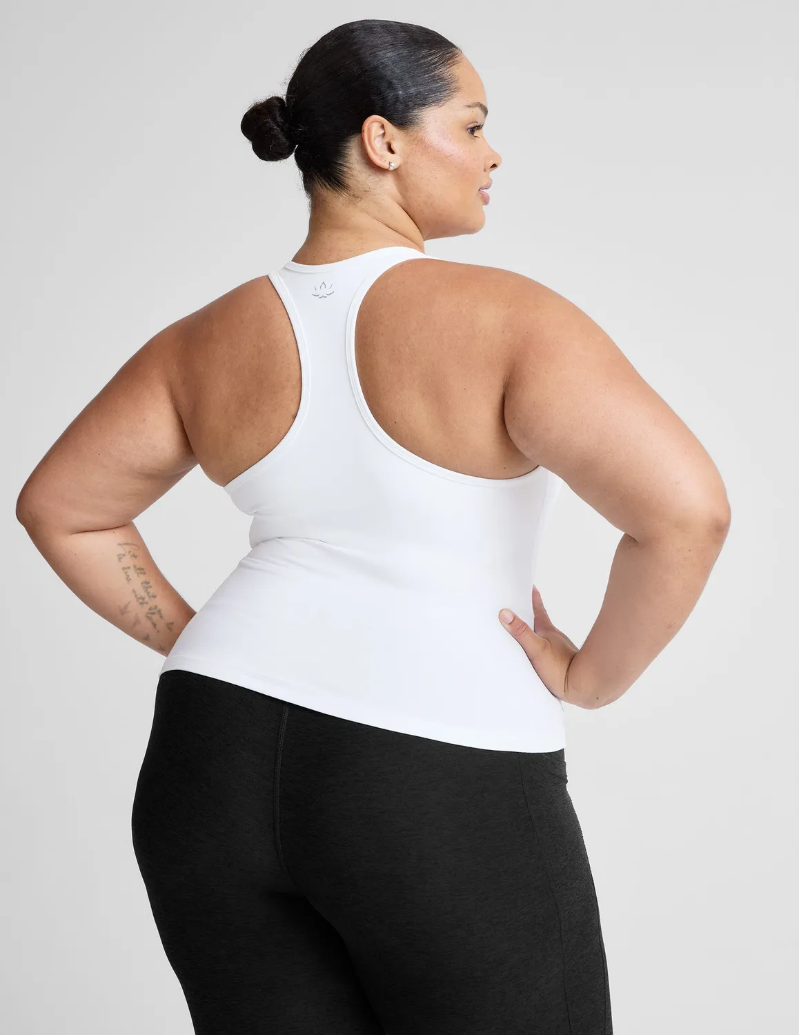 Beyond Yoga Spacedye Step Up träningslinne Cloud White BH