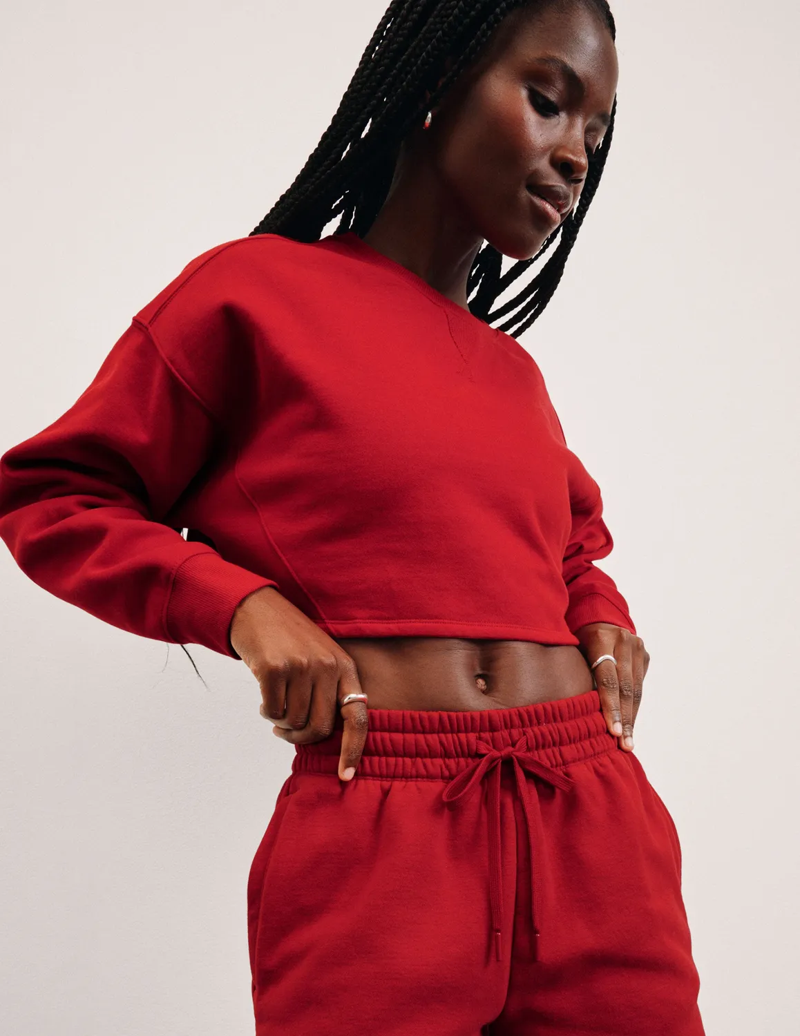 Beyond Yoga LuxeFleece Cropped sweatshirt Holly Red röd