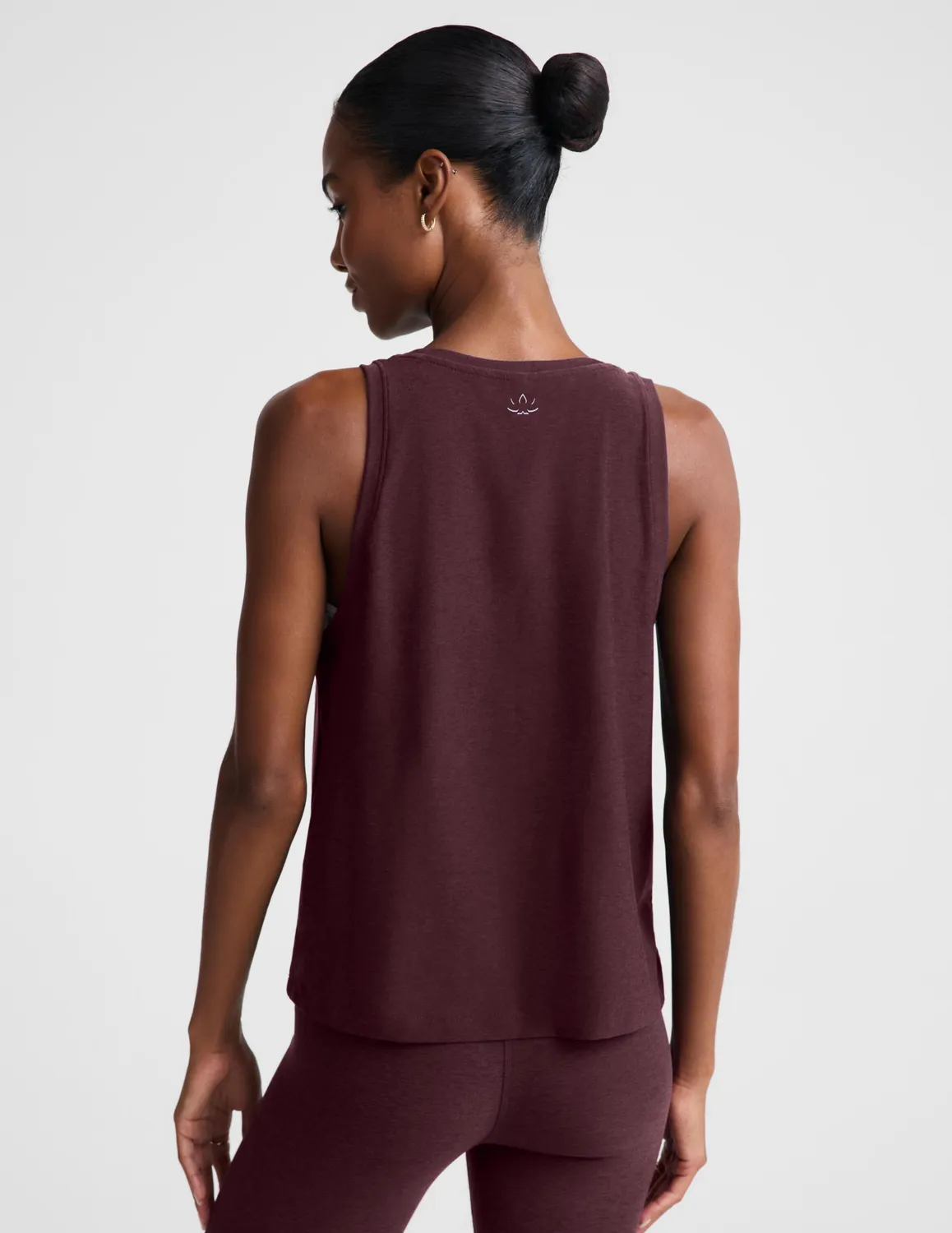 Beyond Yoga Featherweight Rebalance Tank linne Cabernet Heather lös