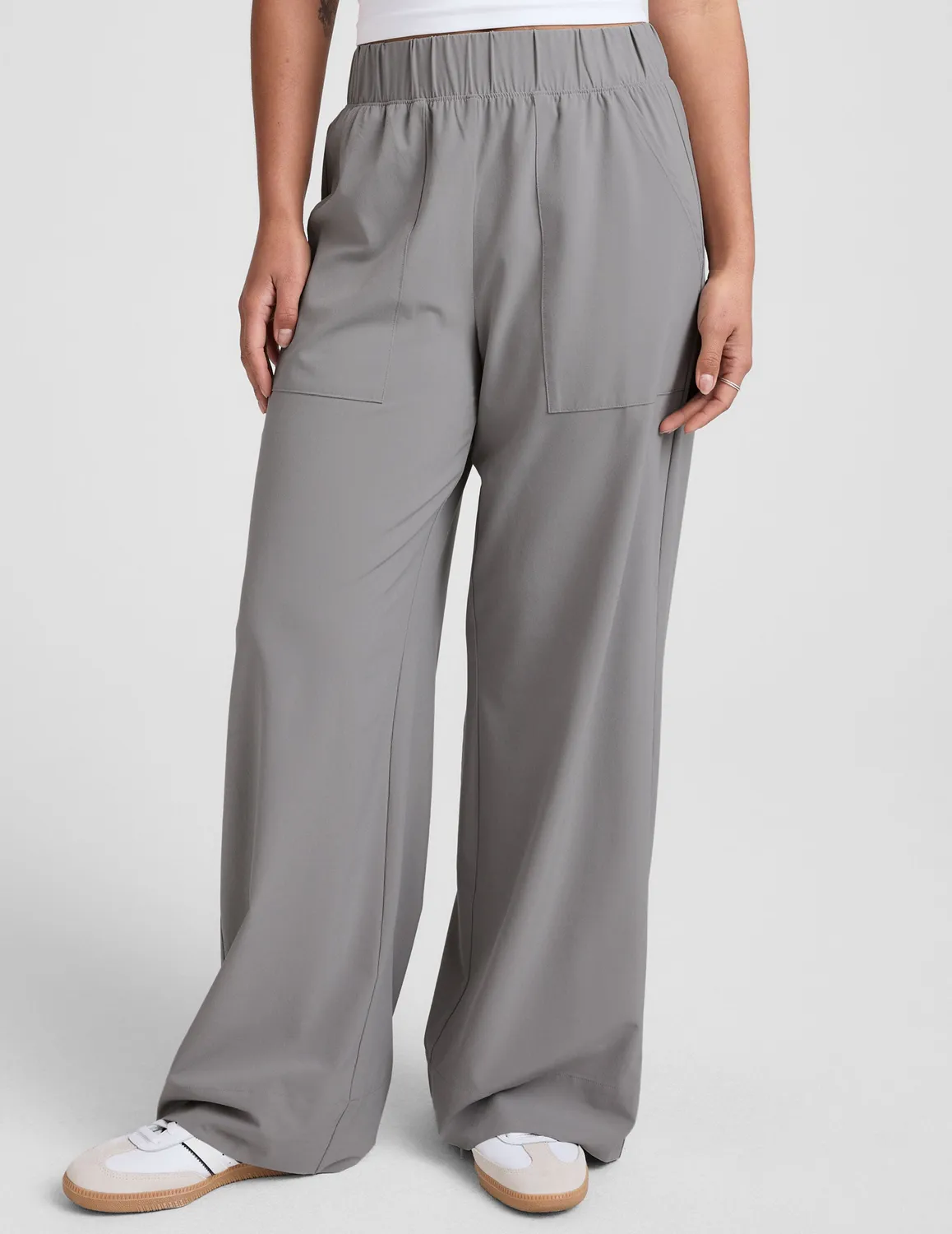 Beyond Yoga Easy Wide Leg Pant 31" byxor Mist lätta