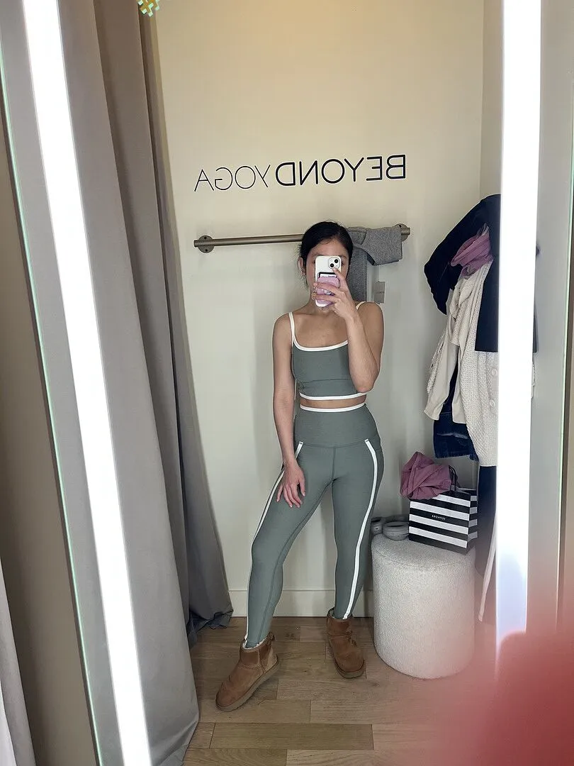 Beyond Yoga Spacedye New Moves High Waisted leggings Grey Sage fickor