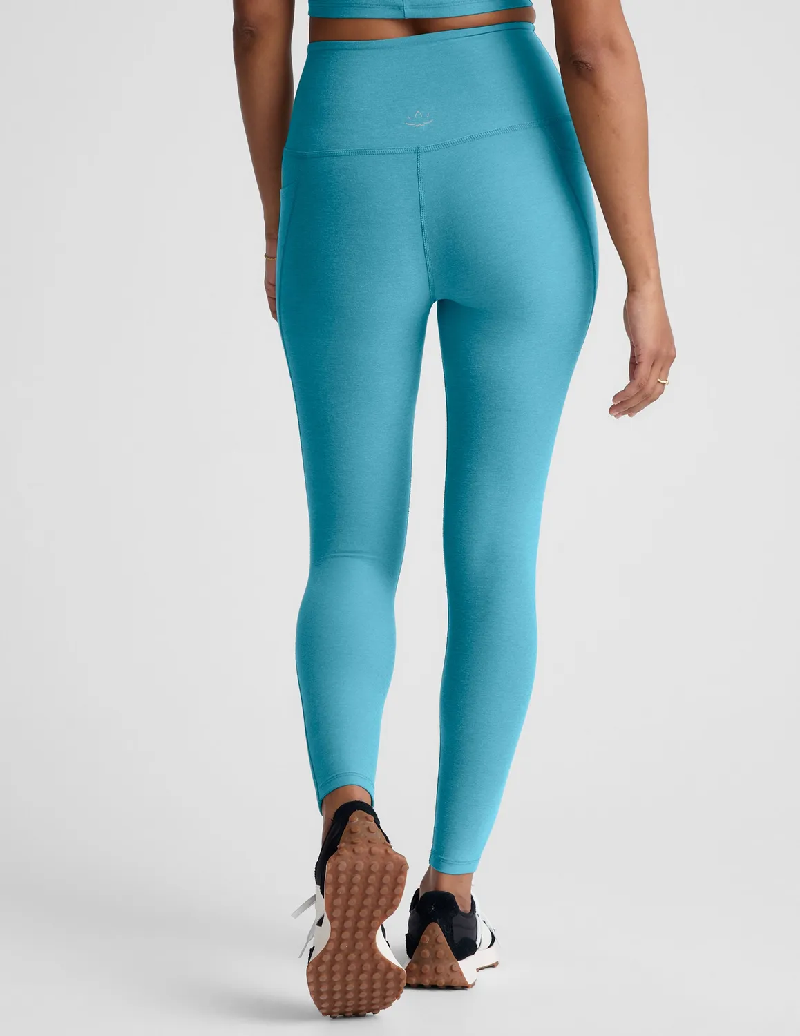 Beyond Yoga Spacedye Out Of Pocket High Waisted Midi Legging Surfer Blue Heather