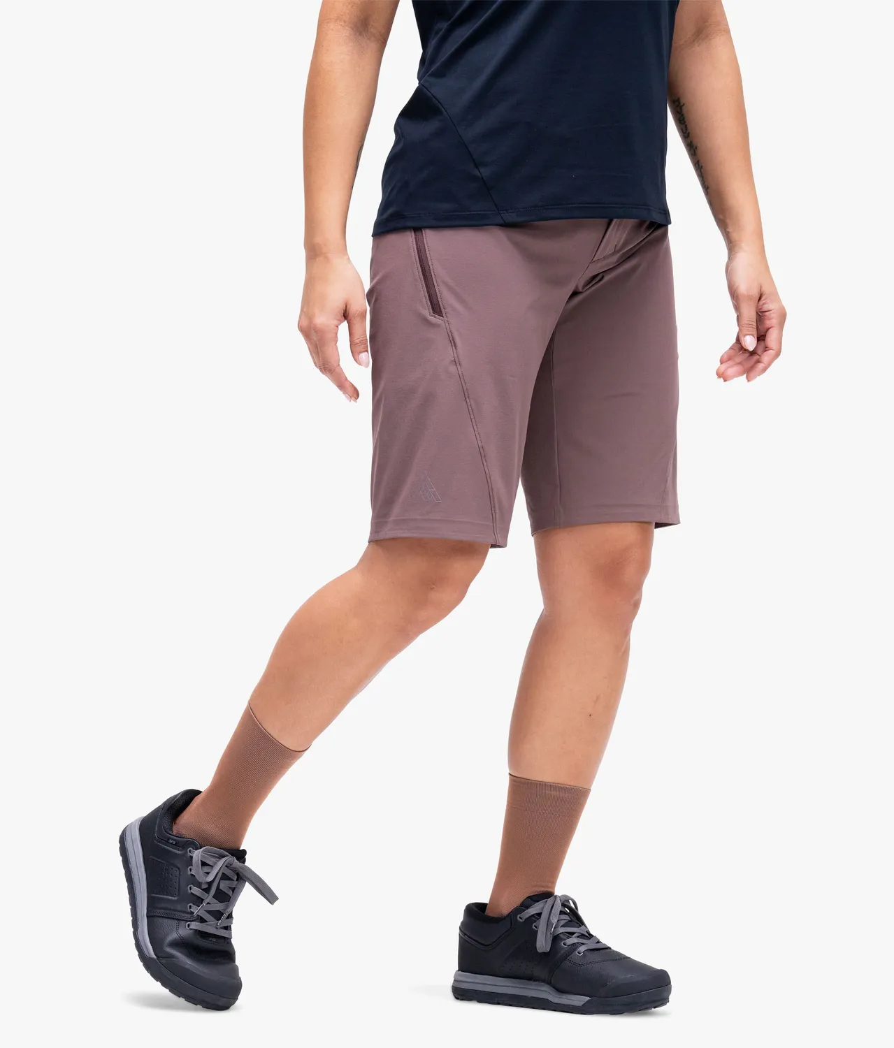 7mesh Transition shorts dam 12 tum Chocolate stretch