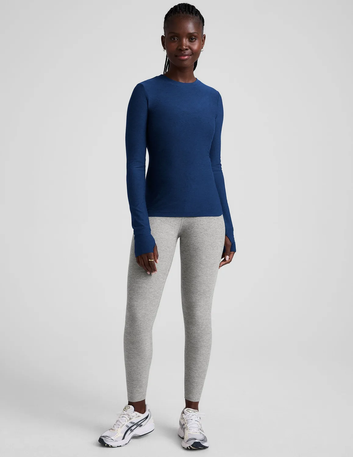 Beyond Yoga Featherweight Select Long Sleeve Crew tröja Marine Blue lätt