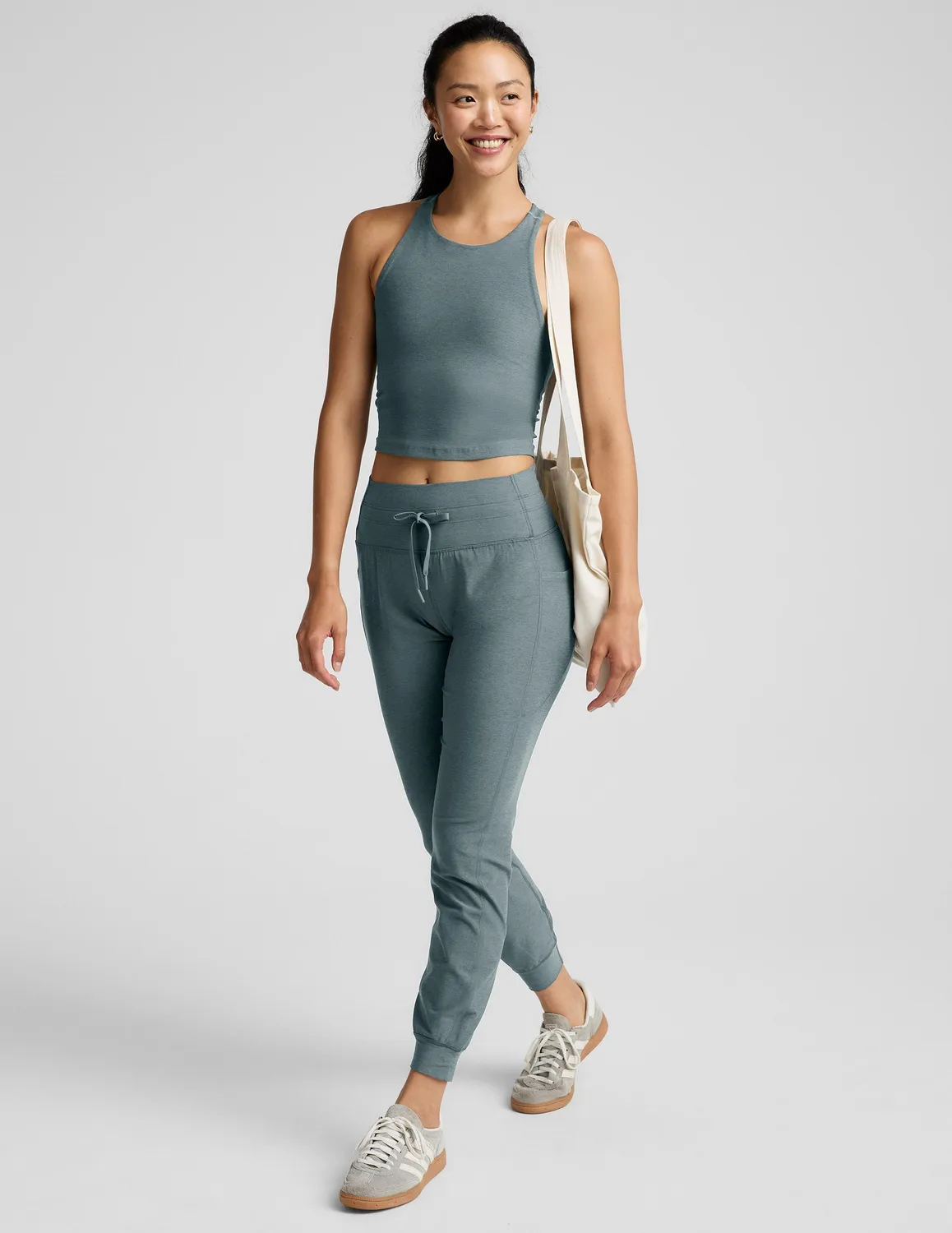 Beyond Yoga Spacedye Refocus Cropped Tank topp Storm Heather inbyggd bh