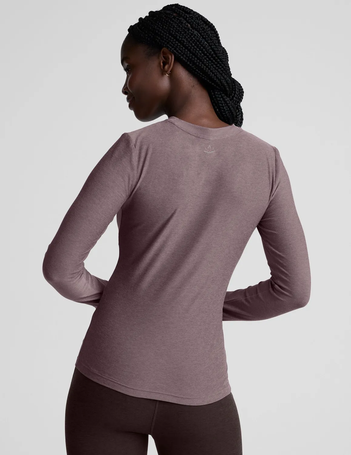 Beyond Yoga Featherweight Select Long Sleeve Crew tröja Violet lätt