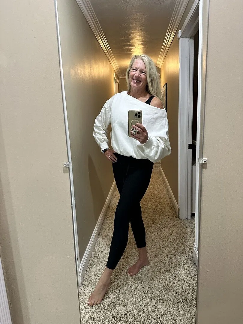 Beyond Yoga LuxeFleece 2.0 Off The Shoulder tröja Dark Chocolate bomull