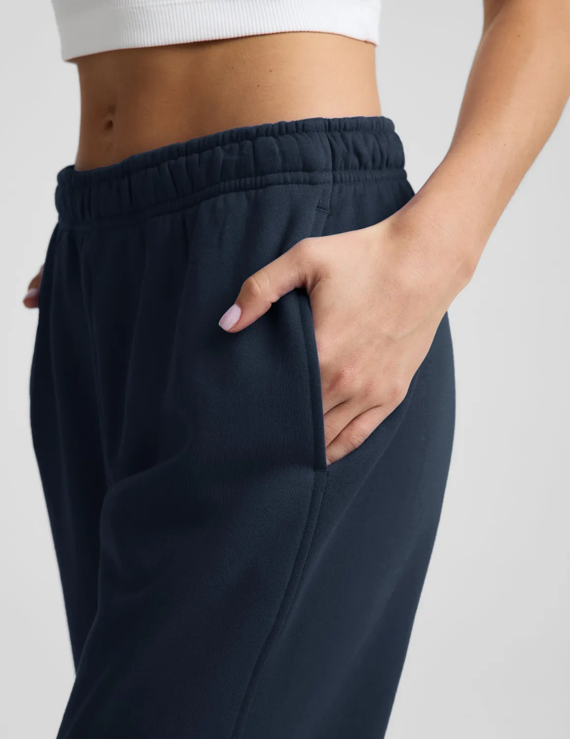 Beyond Yoga LuxeFleece 2.0 Jogger 26" mjukisbyxor Navy bomull