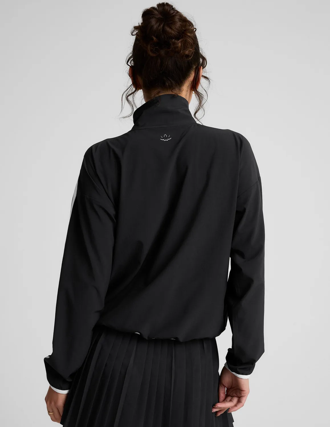 Beyond Yoga Stretch Woven Course Contrast pullover svart/vit