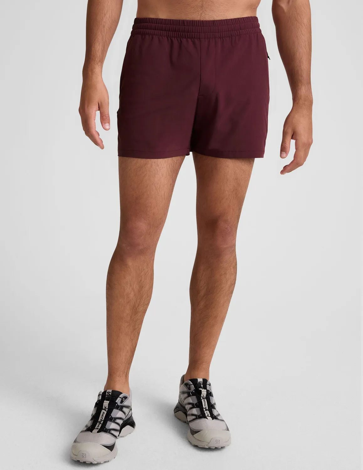 Beyond Yoga Pivotal 2.0 Men's Short 5" träningsshorts Deep Maroon löp