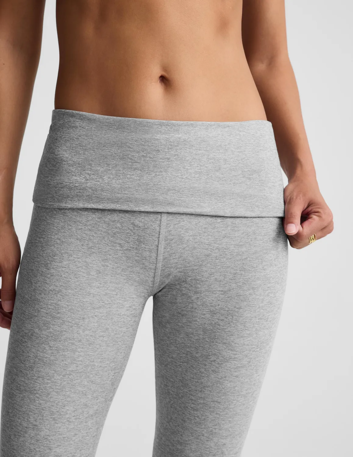 Beyond Yoga Spacedye Foldover Bootcut Träningsbyxor Silver Mist mjuk