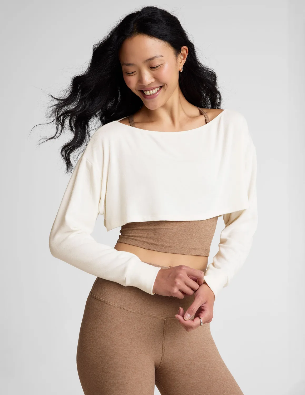 Beyond Yoga Duet 2-Way Convertible Shrug träningskofta fresh snow