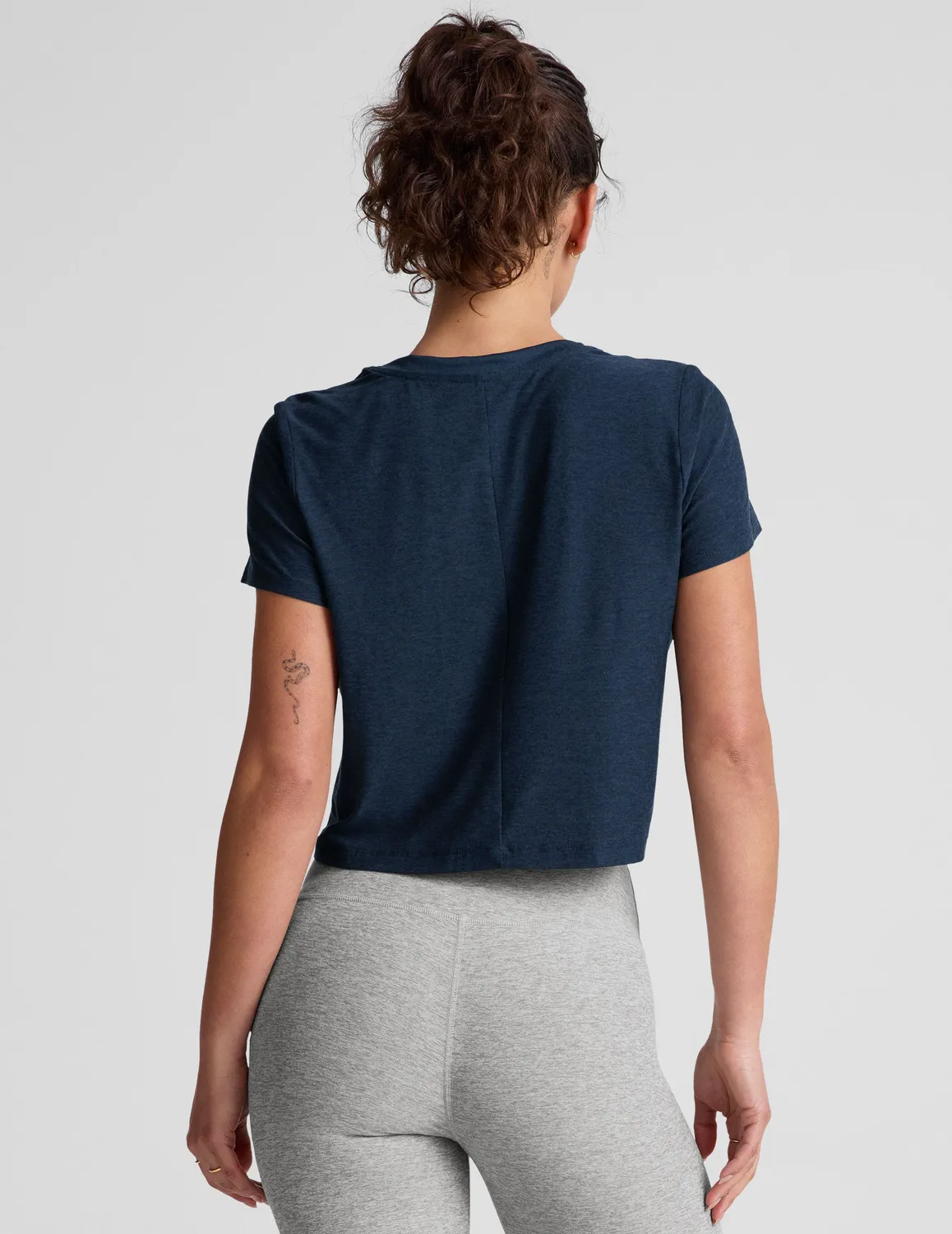 Beyond Yoga Featherweight Supreme Cropped Tee t-shirt Nocturnal Navy