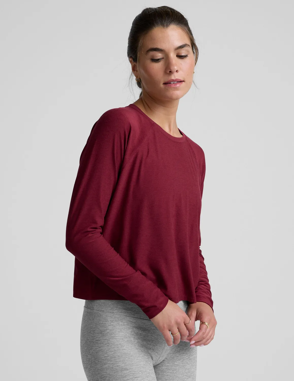 Beyond Yoga Featherweight Daydreamer Pullover långärmad tröja ruby rush mjuk