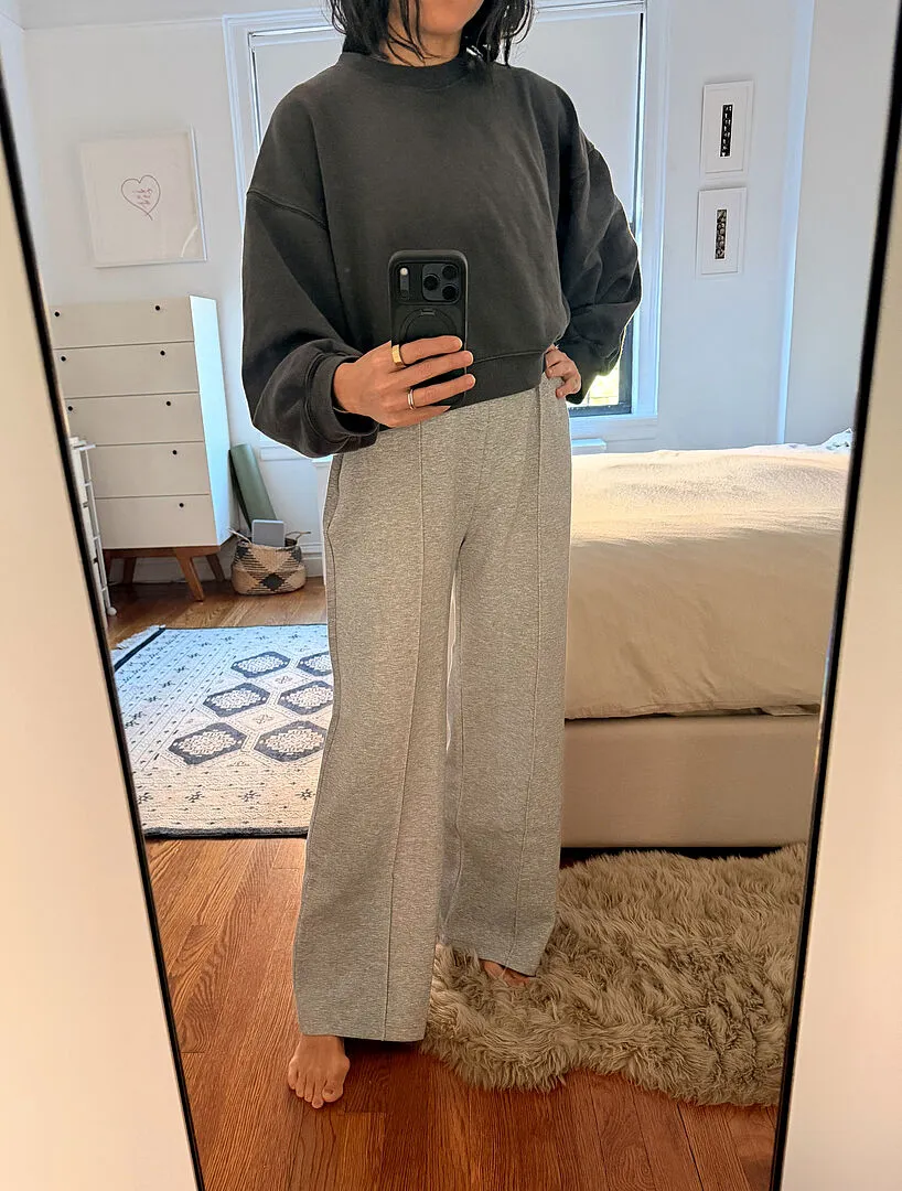 Beyond Yoga SoftSpring Wide Leg Pant 31" mjukisbyxor moody burgundy vida