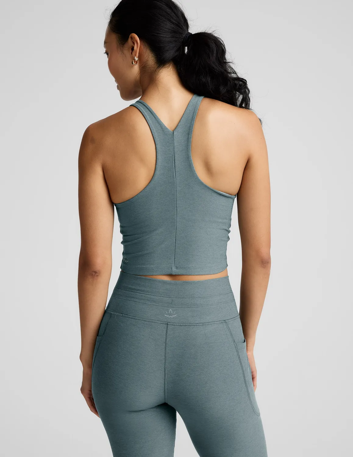 Beyond Yoga Spacedye Refocus Cropped Tank topp Storm Heather inbyggd bh