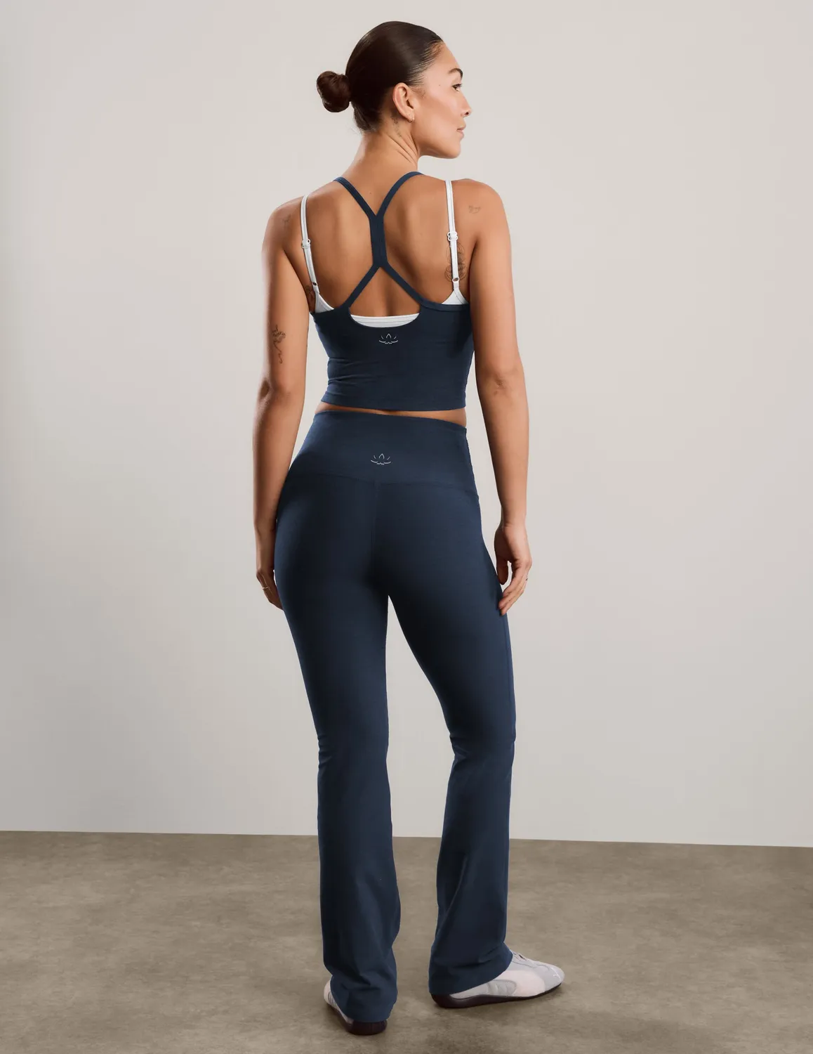 Beyond Yoga Spacedye Practice High Waisted Bootcut Pant 29 byxor blå