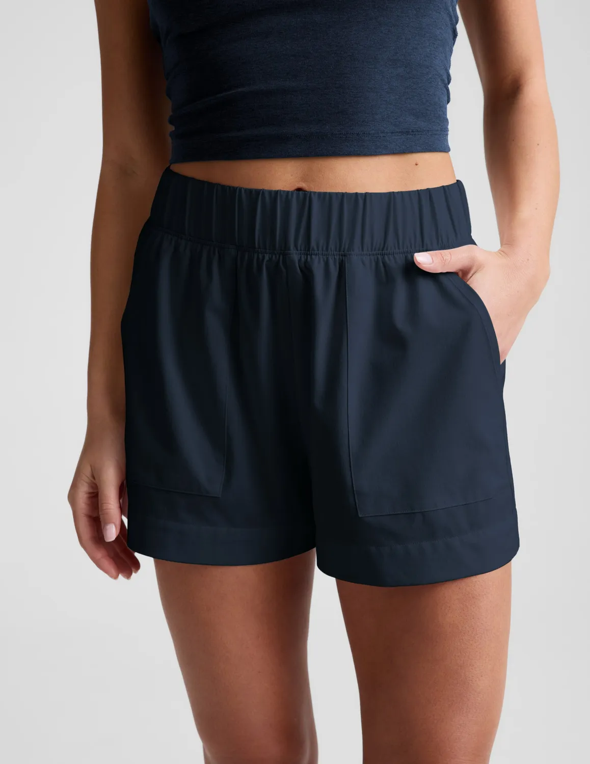 Beyond Yoga Easy 3" träningsshorts Nocturnal Navy